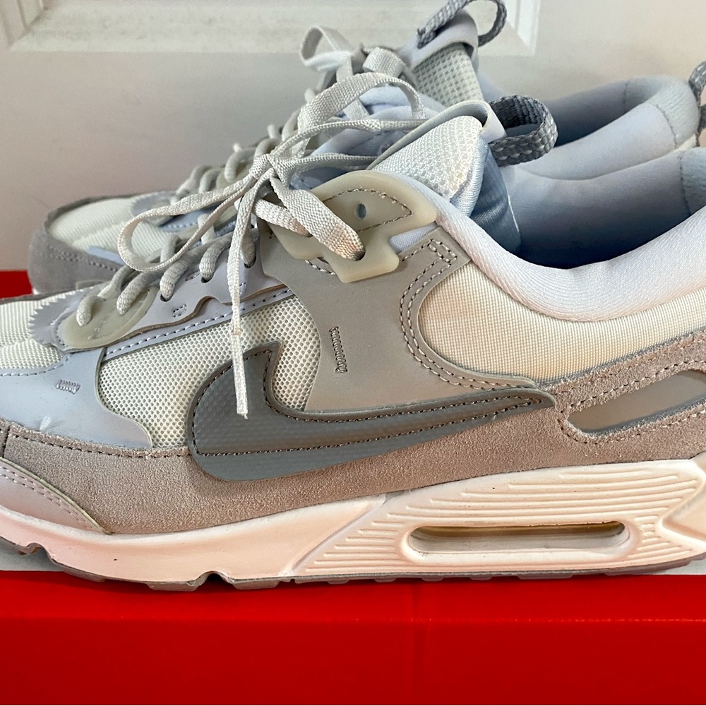 Only worn once!!!